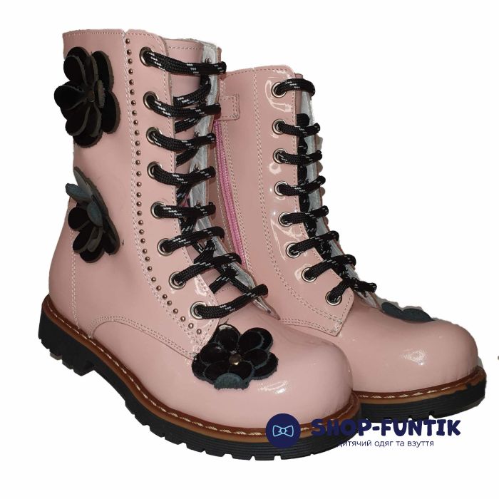 Ботинки Panda пудровые с цветочком 001