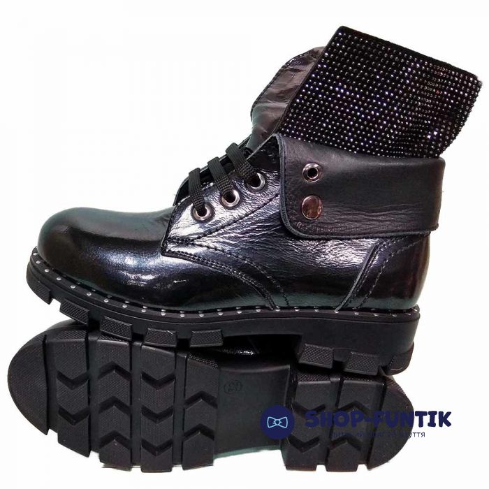 Ботинки Tunel черные с отворотом 1871