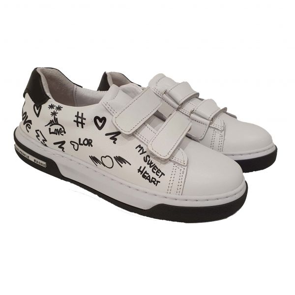 Кроссовки  Panda белые с принтом 006.04