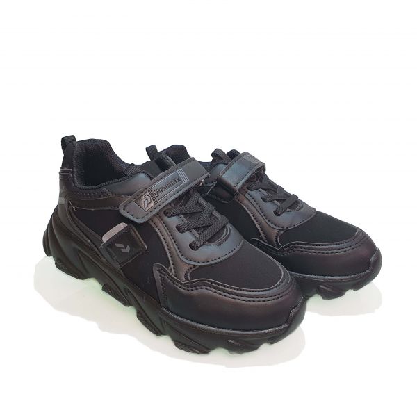 Кроссовки  Promax черные 1583-07