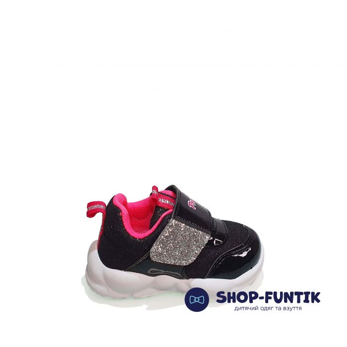 Кроссовки  Promax черные с лаковыми вставками 1736.01