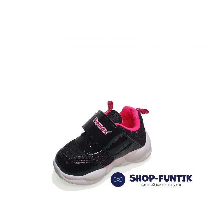 Кроссовки  Promax черные с лаковыми вставками 1736.01