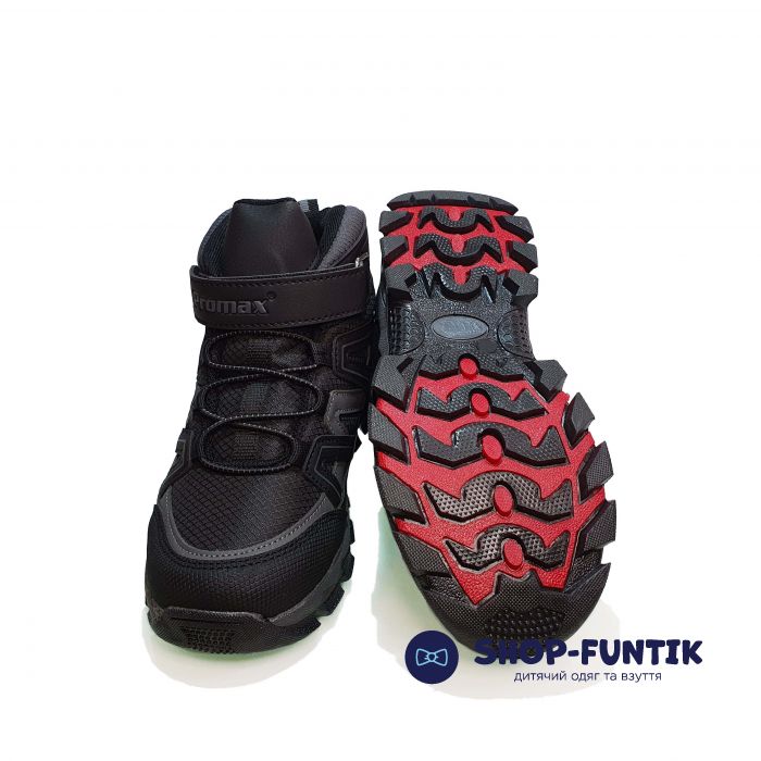 Кроссовки  Promax черные высокие 1726-2