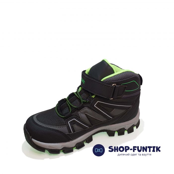 Кроссовки  Promax черные с серыми вставками 1726-3