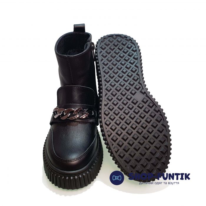 Ботинки Tomini черные на ребристой подошве 715