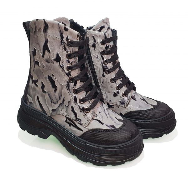 Ботинки Tunel светло-серые с черными вставками 23-50-02