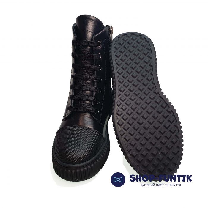 Ботинки Tunel черные с декоративной шнуровкой 24-100К-01