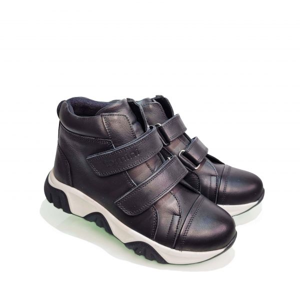 Ботинки Tomini черные на двух липучках 138