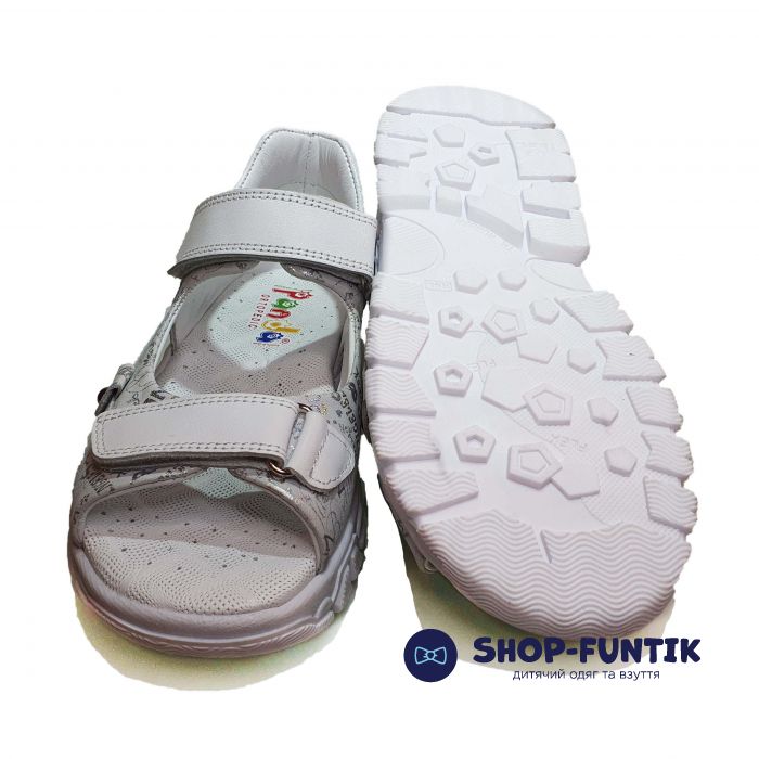 Сандалии Panda  серебристые с газетным принтом 002.0121