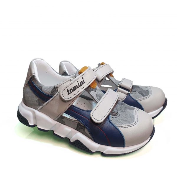 Кроссовки Tomini серые с синими полосками открытые 3007