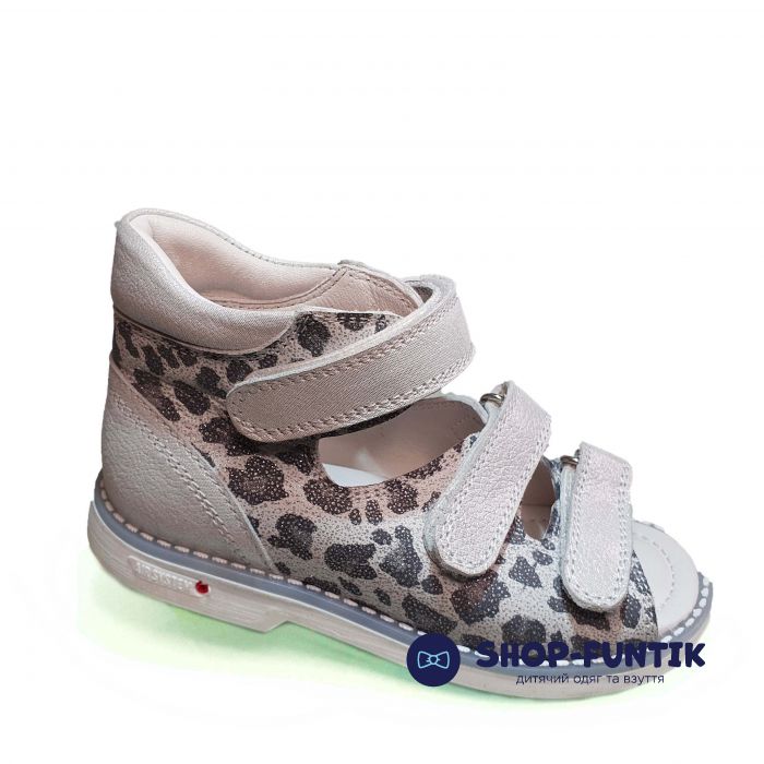 Сандалии Tunel светло-серые с анималистическим принтом 125