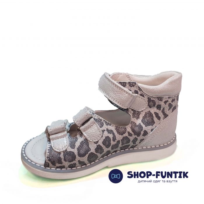 Сандалии Tunel светло-серые с анималистическим принтом 125
