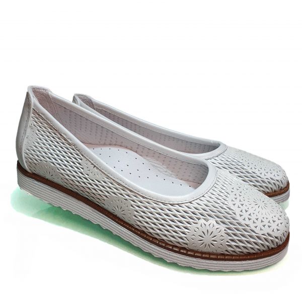 Туфли Tunel белые со сквозной перфорацией 20046