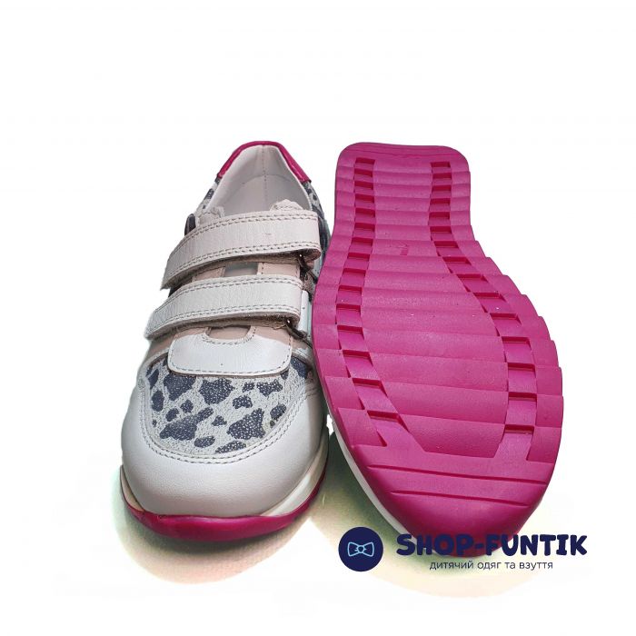 Кроссовки Polipeys cветло-серые с анималистическим принтом 2801