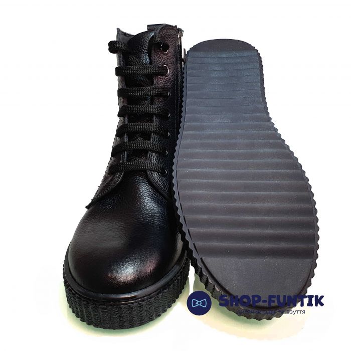 Ботинки Tunel черные с декоративной шнуровкой 18761