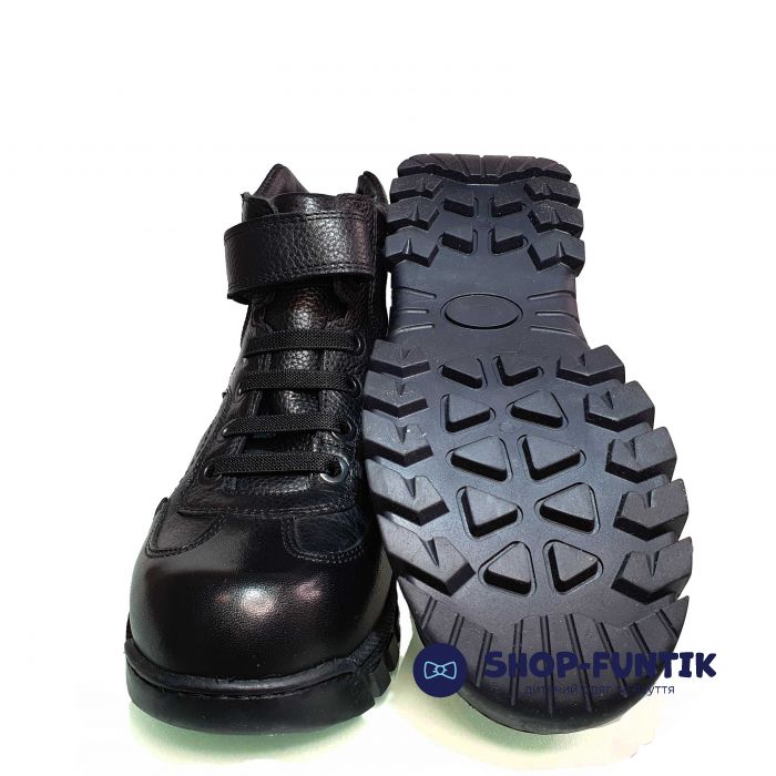 Ботинки Tunel черные с декоративной шнуровкой 1752