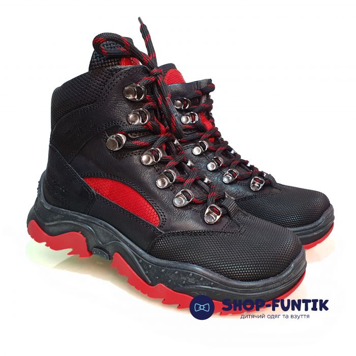 Ботинки  Panda красно-черные на шнуровке 39.2