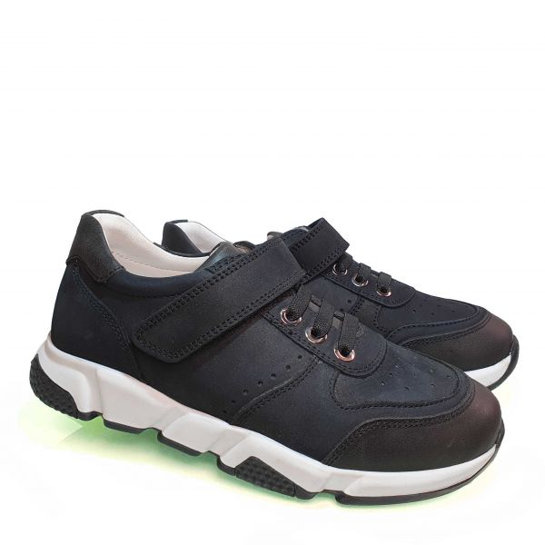 Кроссовки  Tunel черные на белой подошве 3100