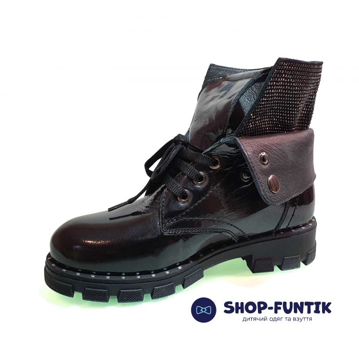 Ботинки Tunel черные с отворотом 1871