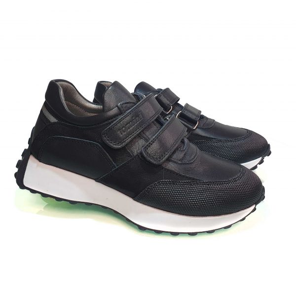 Кроссовки Tomini черные на белой подошве 072134