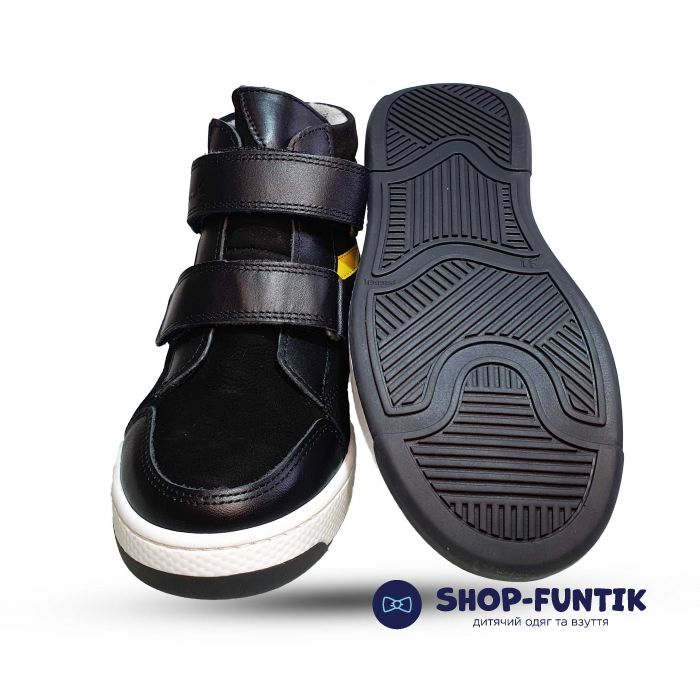 Ботинки Panda черные с желтыми вставками 2105 01