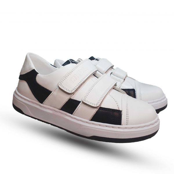 Кроссовки Tiflani белые с черными вставками 236