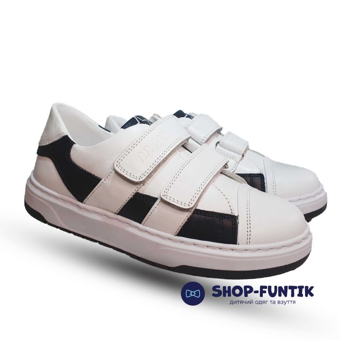 Кроссовки Tiflani белые с черными вставками 236