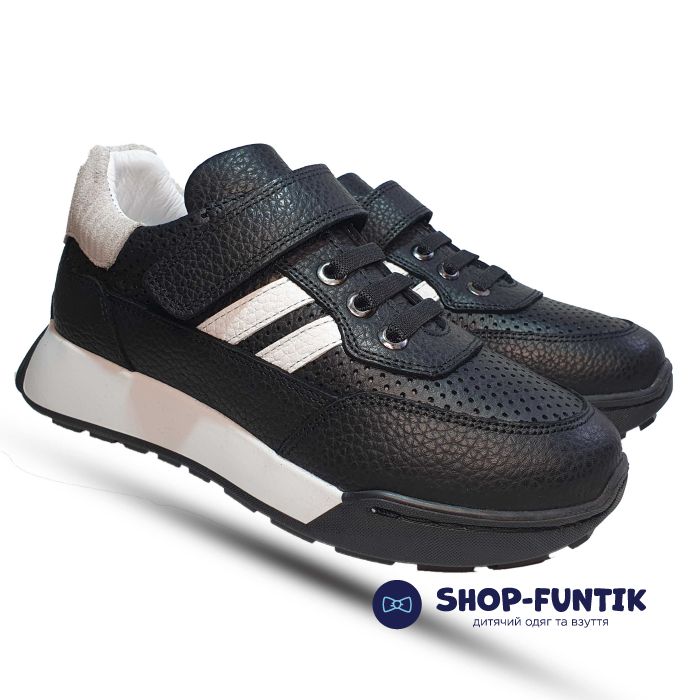 Кроссовки Tomini черные с перфорацией 2902