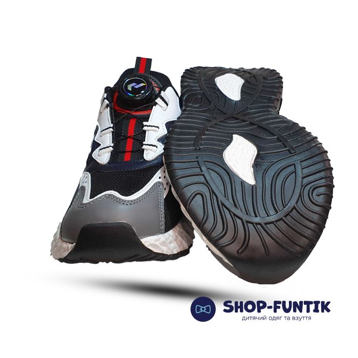 Кроссовки  Promax черно-белые с синими вставками 19333