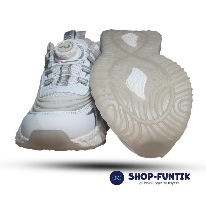 Кроссовки  Promax серо-белые 1913