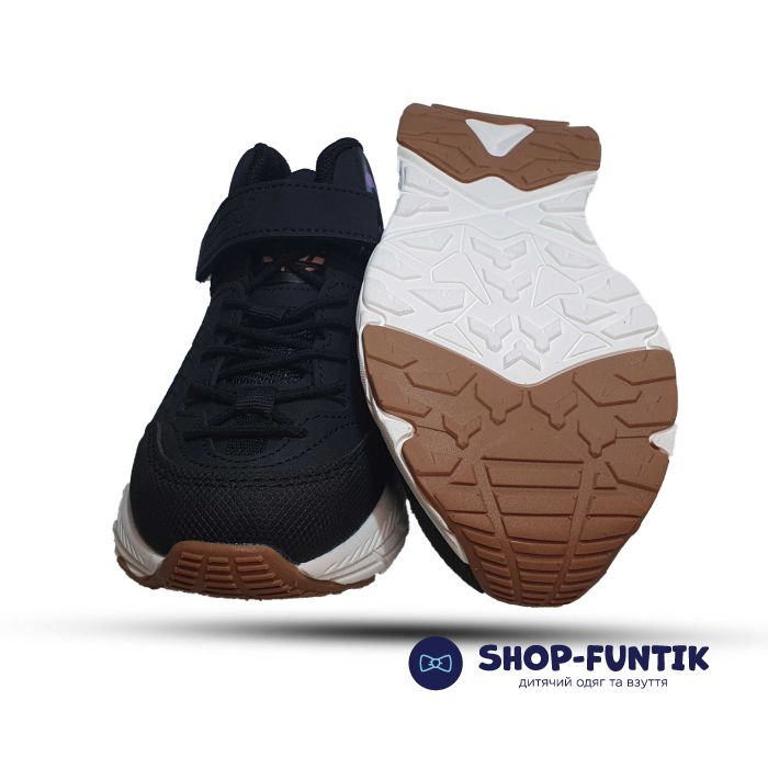 Ботинки Promax черные на белой подошве 19737