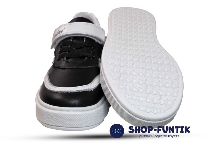Кроссовки Tomini черно-белые 933