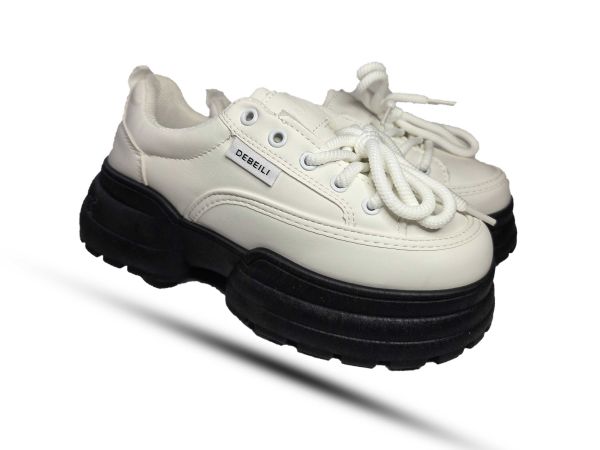 Кроссовки  Jong.Golf белые с черным A-30