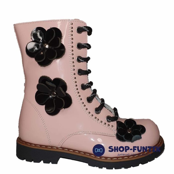 Ботинки Panda пудровые с цветочком 001