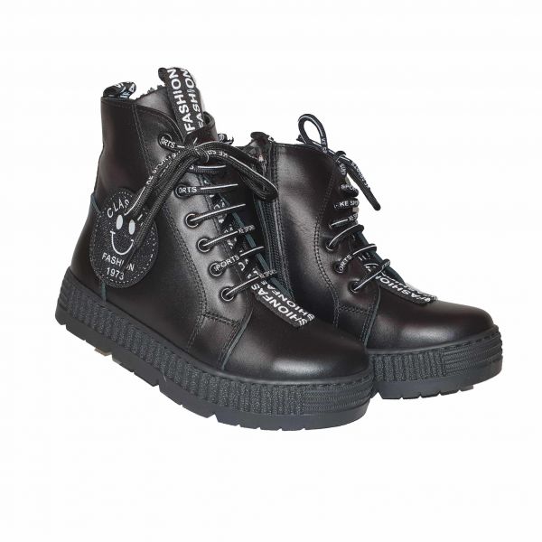 Ботинки Panda белые высокие с декоративной шнуровкой