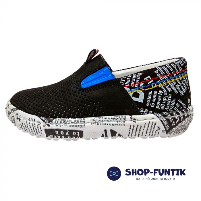 Слипоны Tomini черные с газетным принтом 2028