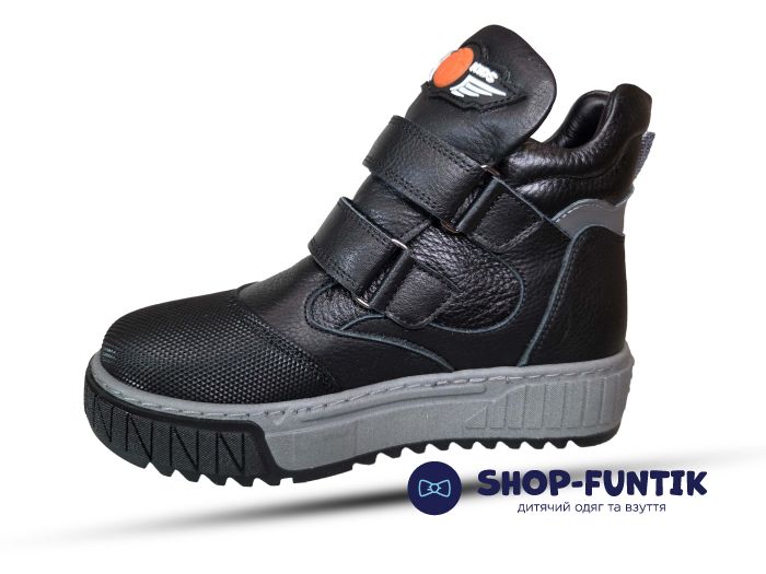 Ботинки Tomini черные с усиленным носком 1905