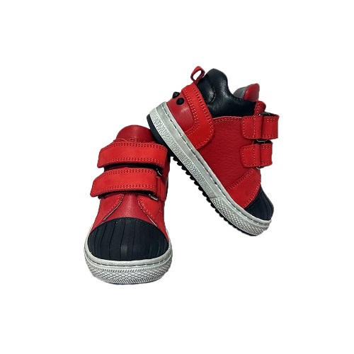 Как выбрать детскую ортопедическую обувь